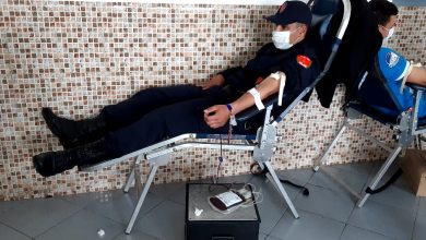 صورة كلميم: أسرة الأمن الوطني تتبرع بالدم لسد الخصاص المسجل في بنك تحاقن الدم خلال حالة الطوارئ الصحية