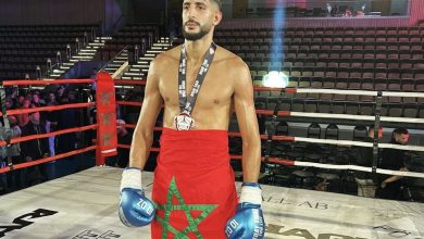 صورة المغربي يوسف أسويق ينتزع لقب وزن 72.50 كلغ لبطولة العالم الاحترافية للمواي طاي بفرنسا